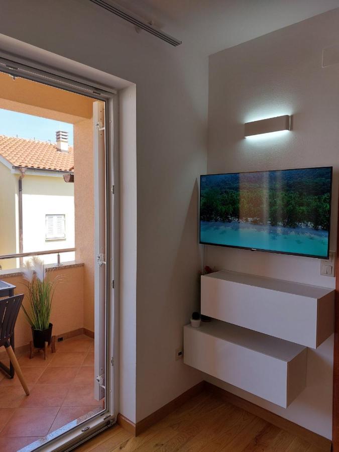 Apartment Rose Малинска Экстерьер фото